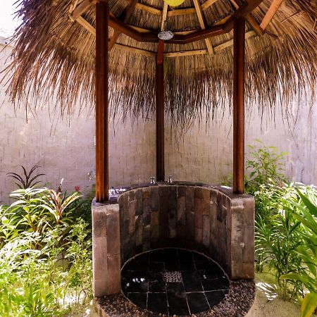 Medhufushi Island Resort Muli Exterior photo