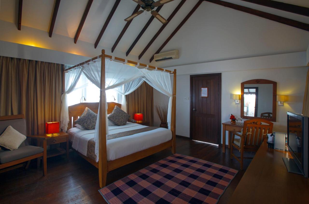 Medhufushi Island Resort Muli Exterior photo