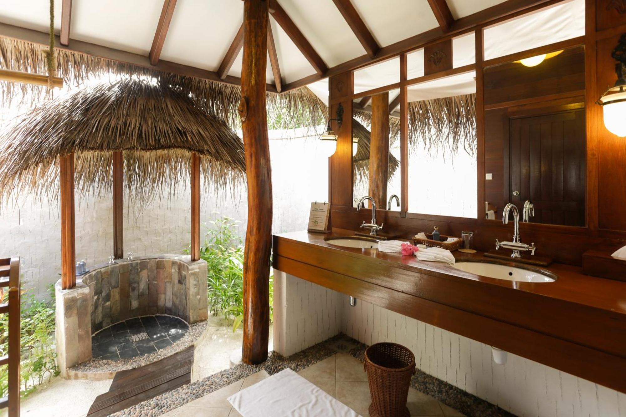 Medhufushi Island Resort Muli Exterior photo