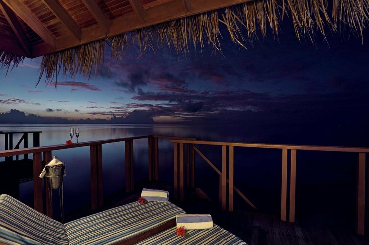 Medhufushi Island Resort Muli Exterior photo
